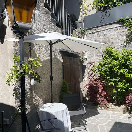 Ferienwohnung Il Borghetto Di Torno Exterior foto